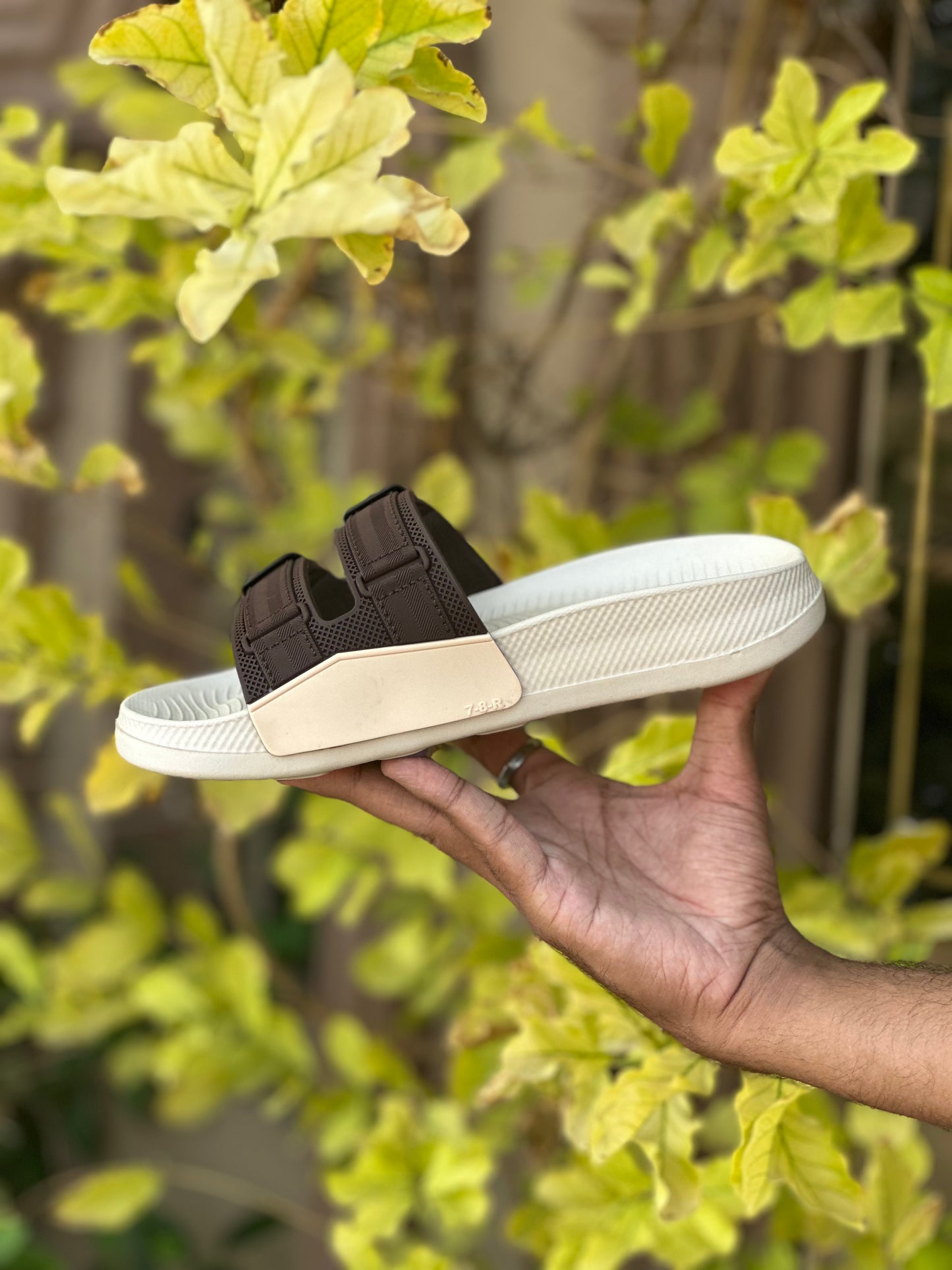 AURA SLIDE
