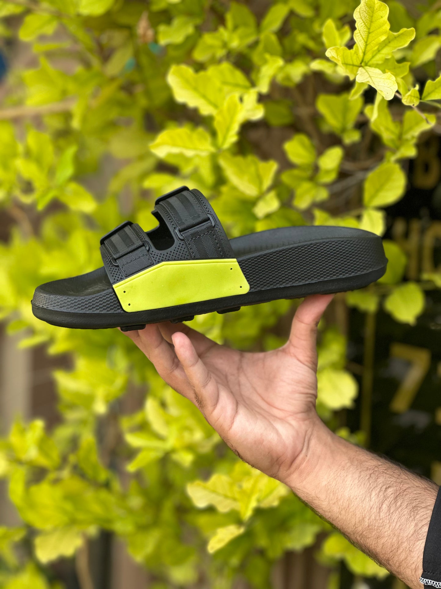 AURA SLIDE